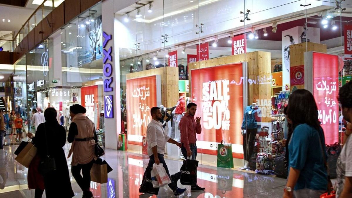 The Dubai Mall hosting a huge three-day supersale