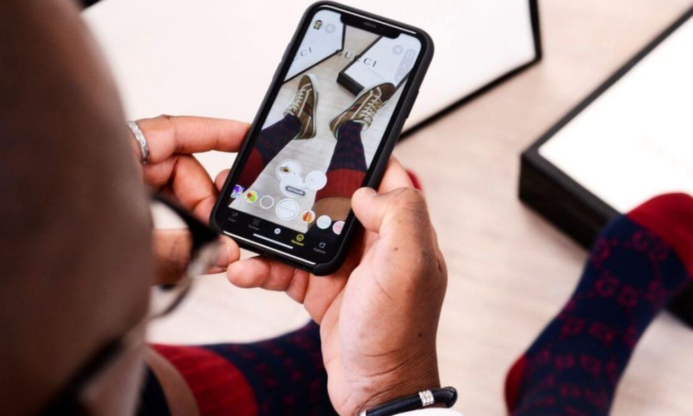 Gucci introduces virtual try-on app