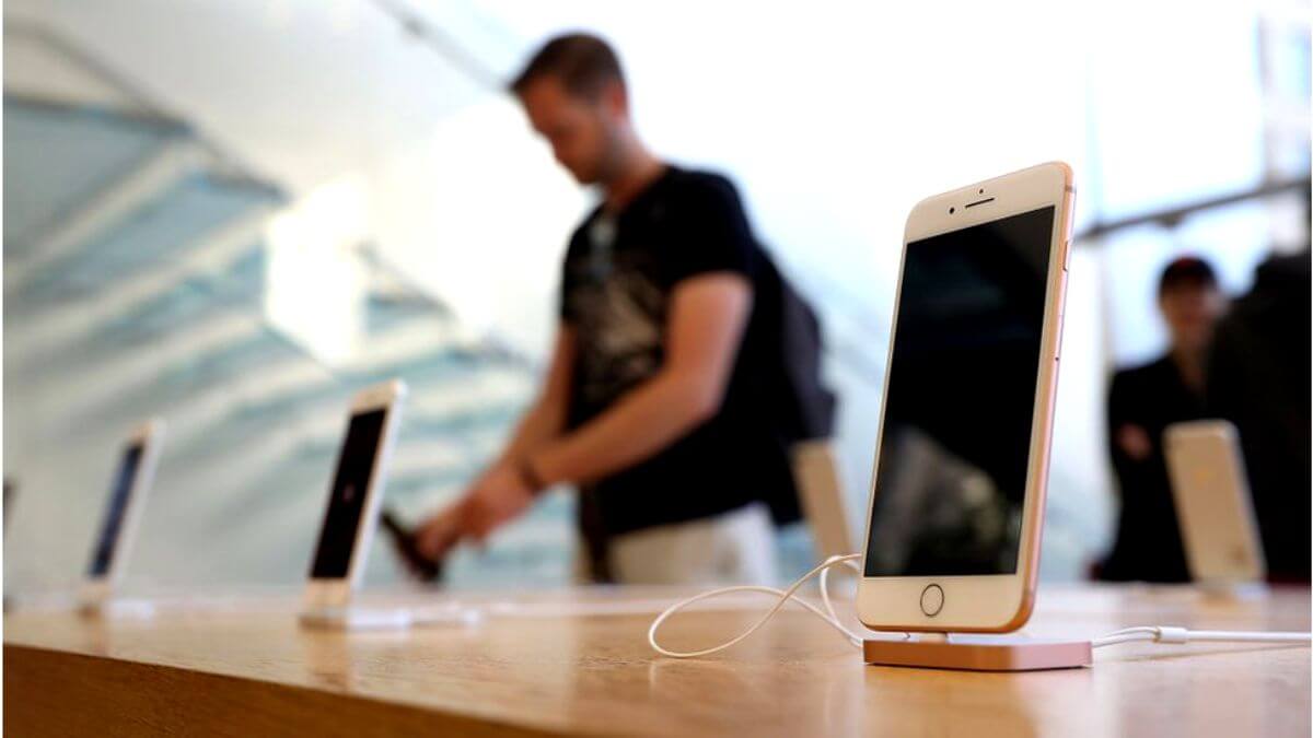Best Places To Buy iPhones And Apple Products In Dubai
