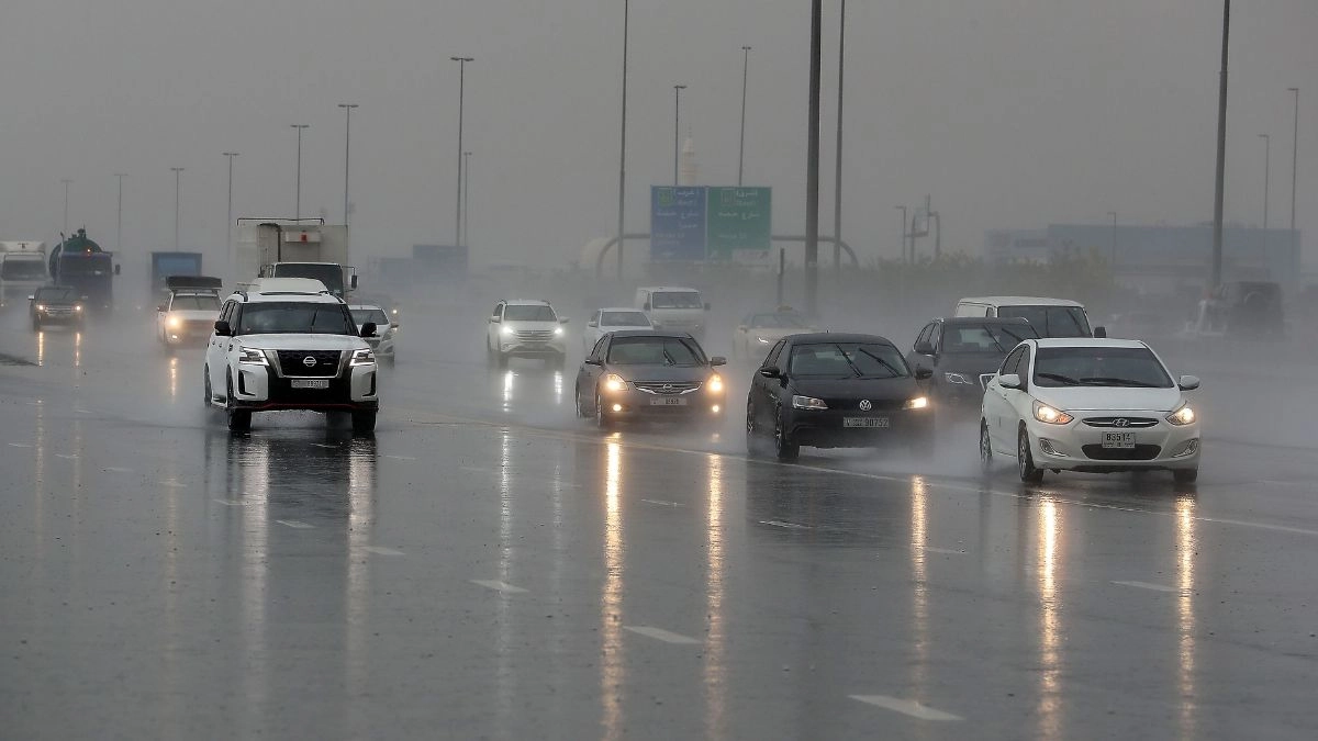Dubai Police Handled Many Calls During Recent Rains Due To The Unstable Weather