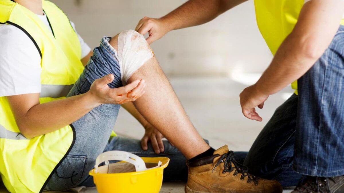 UAE Announces New Rules Regarding Work Injuries And Accidents