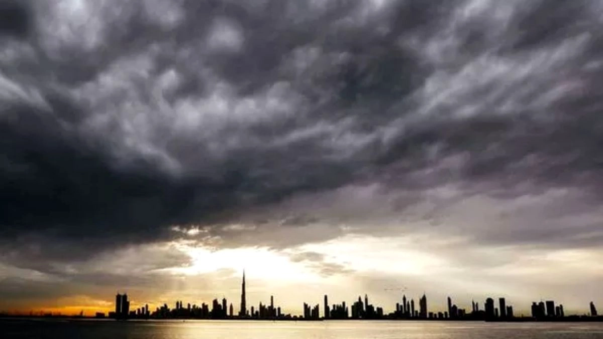 UAE weather Cloudy Skies With A Chance Of Rainfall Today