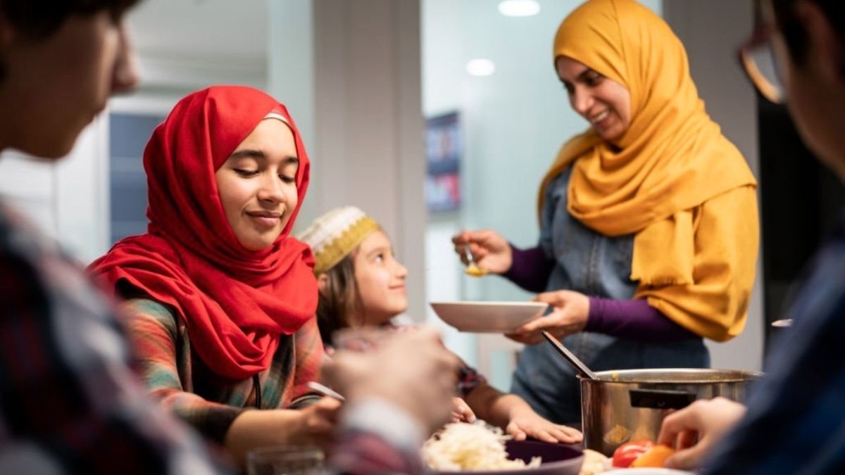 Ramadan 2023 In UAE - 5 Rules To Follow During The Holy Month