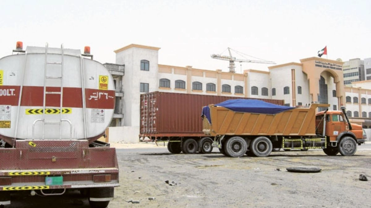 Violation of New Ramadan Restrictions on Heavy Vehicles Results in Fines and Penalties for Drivers in Abu Dhabi