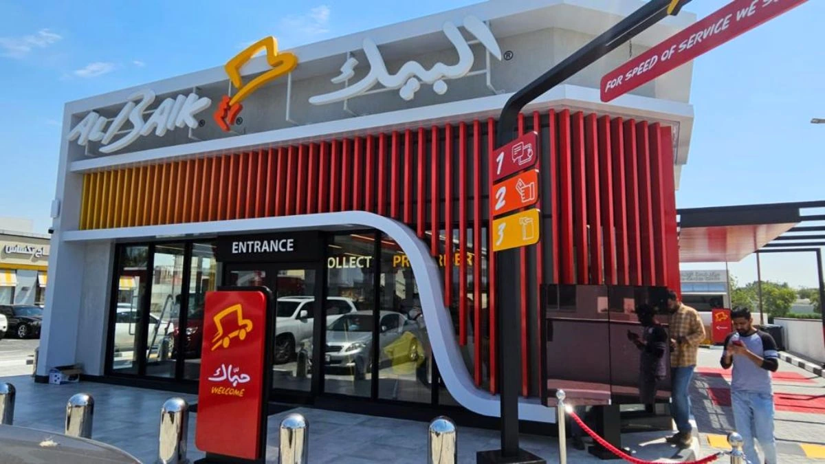 Al Baik To Open First UAE Drive-through In Dubai
