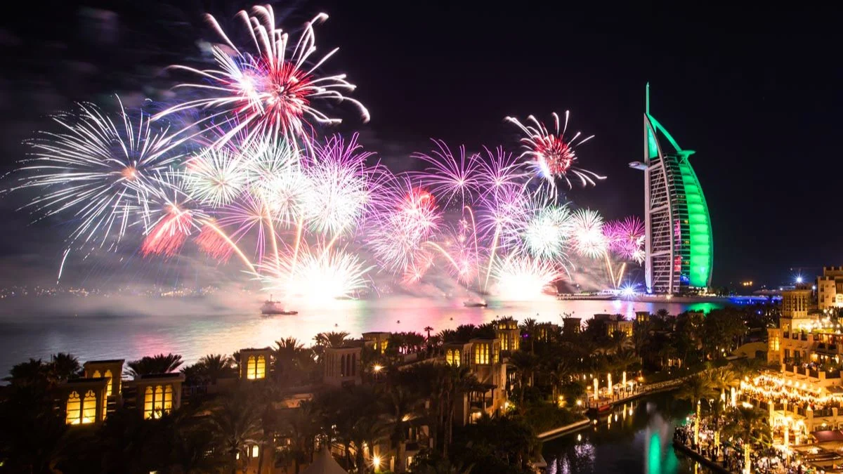 Prior to the Eid Al Fitr 2023, UAE has announced confirmed dates and timing of the fireworks show 