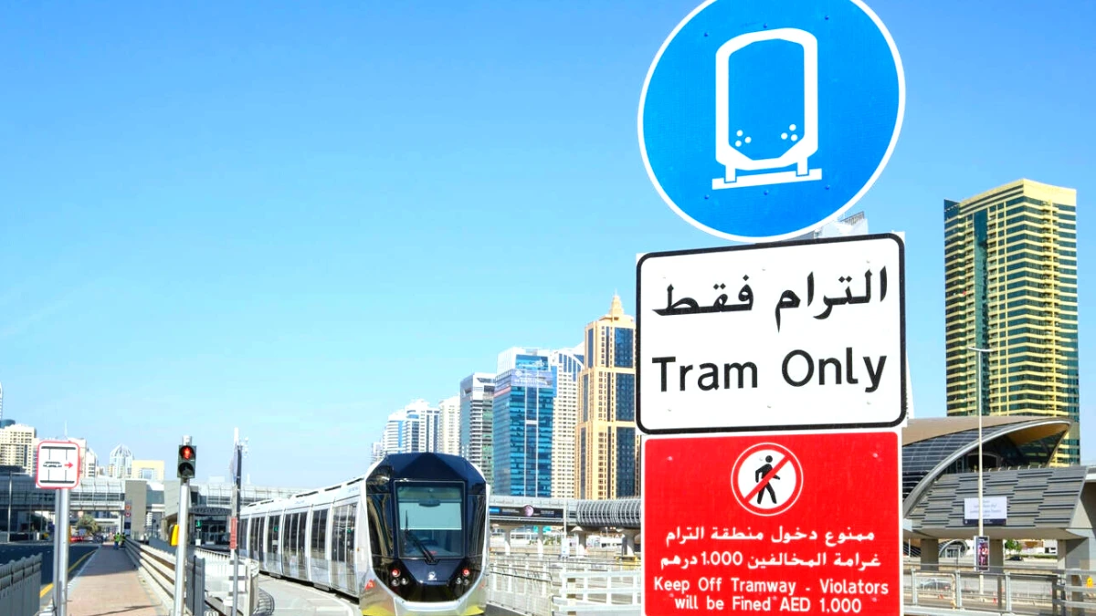 dubai tram rules and guidelines to follow when travelling