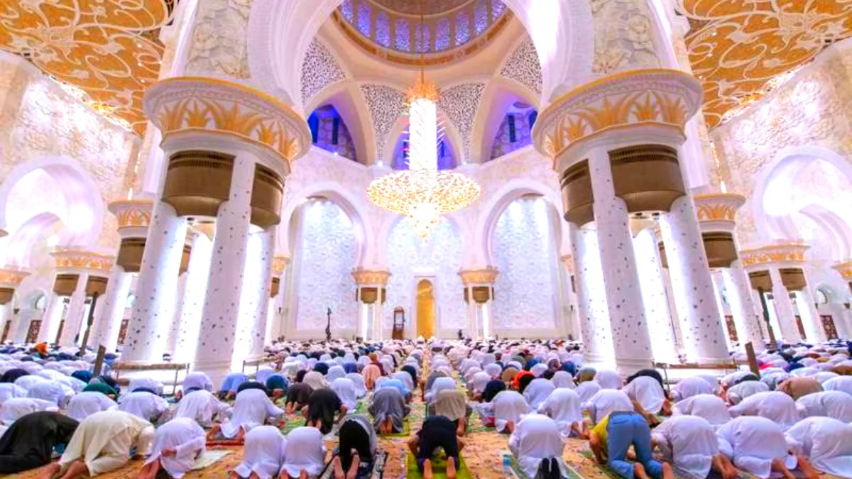 ramadan Dubai Eid Al Fitr is expected to fall on April 21, 2023.